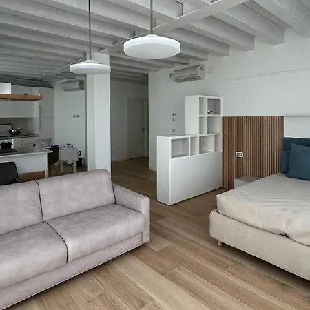 Aparthotel Ca Dell'angelo - *